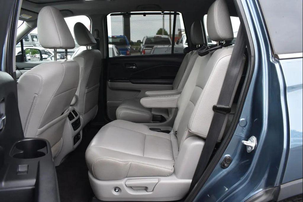 used 2021 Honda Pilot car, priced at $28,997