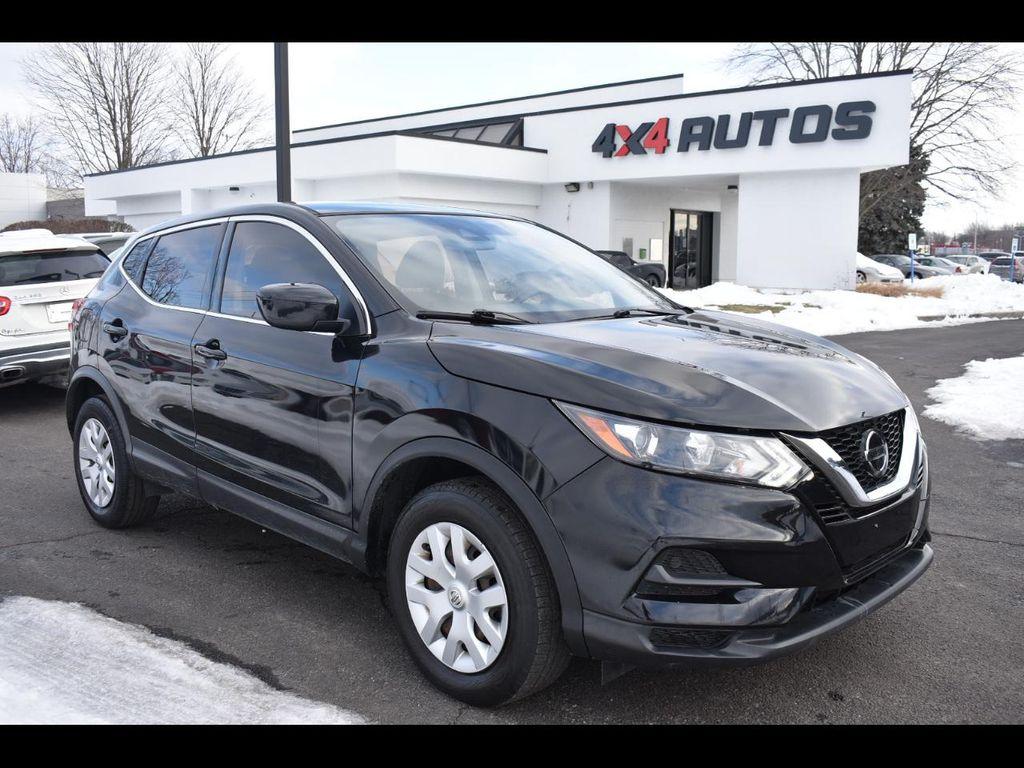 used 2020 Nissan Rogue Sport car, priced at $13,997