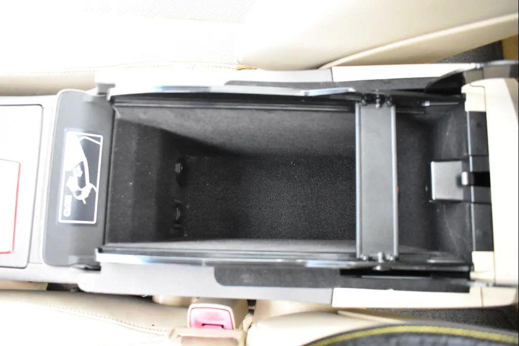 Lexus ES view 37