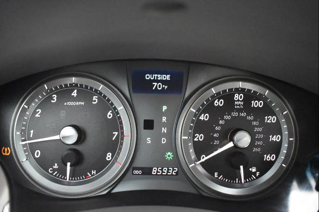 Lexus ES view 29