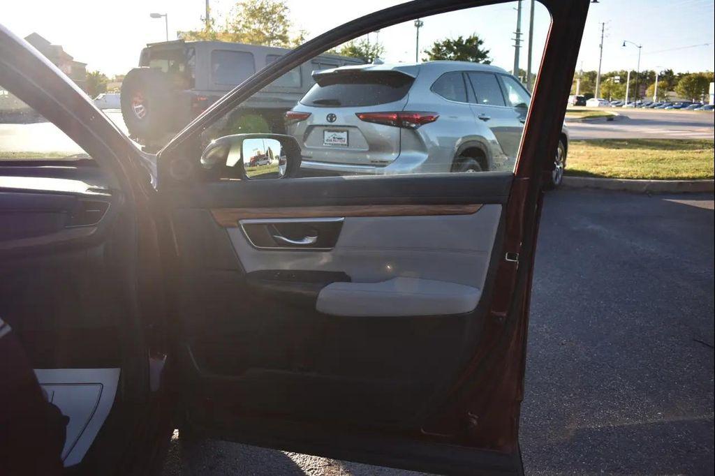 used 2019 Honda CR-V car, priced at $24,046