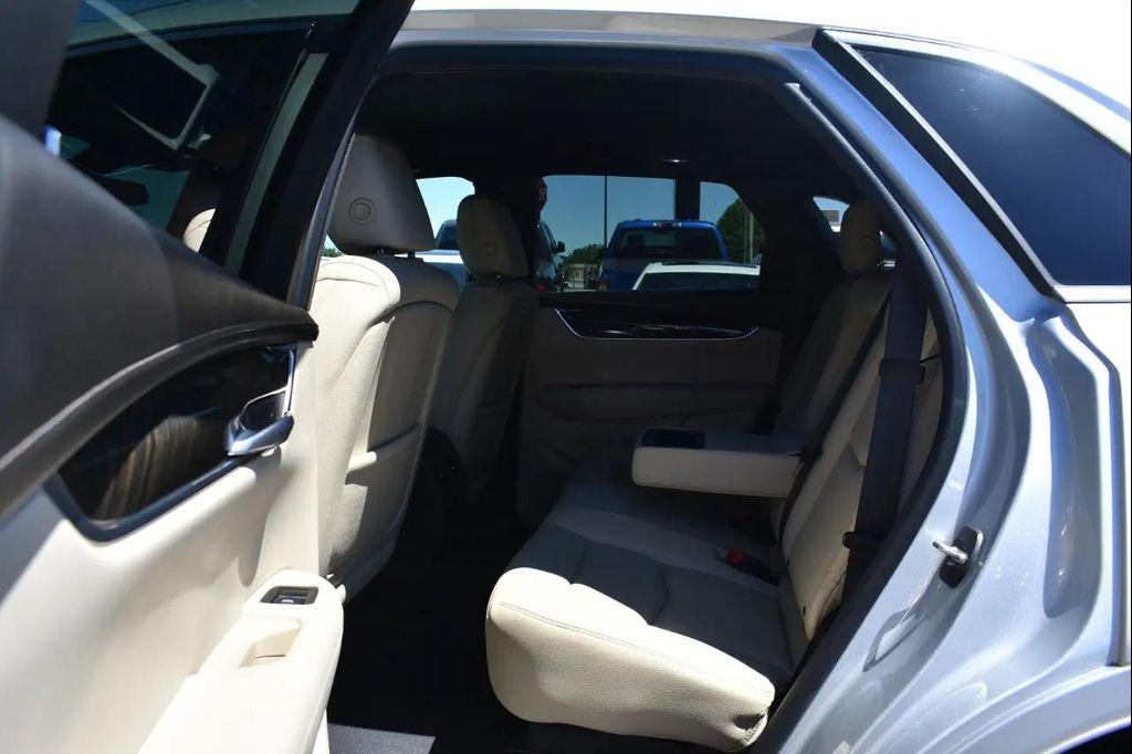 used 2017 Cadillac XT5 car, priced at $19,797