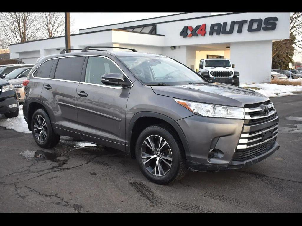 used 2018 Toyota Highlander car, priced at $20,497