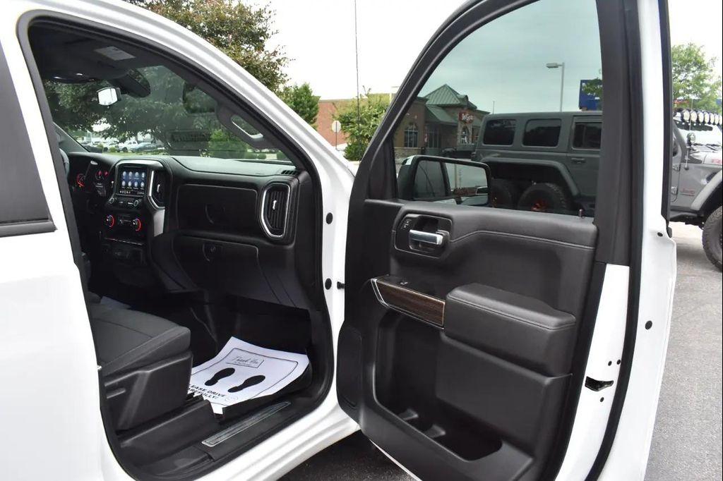 used 2020 Chevrolet Silverado 1500 car, priced at $29,997