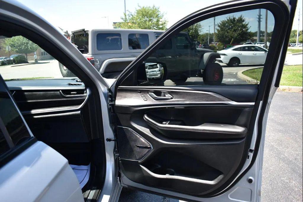 used 2021 Jeep Grand Cherokee L car, priced at $28,246