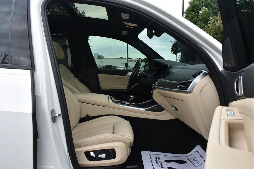 used 2022 BMW X7 car, priced at $43,497