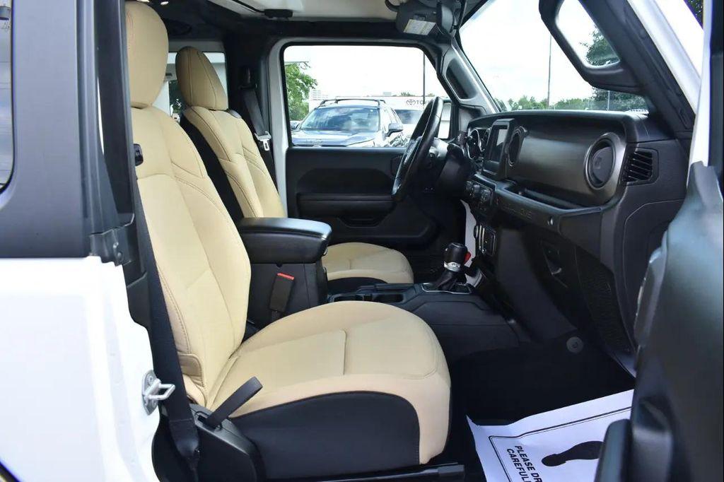 used 2022 Jeep Wrangler Unlimited car, priced at $22,997