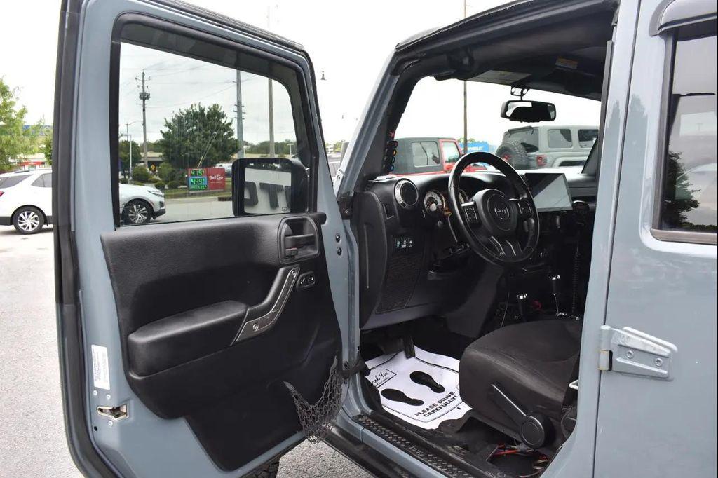 used 2015 Jeep Wrangler Unlimited car, priced at $17,997