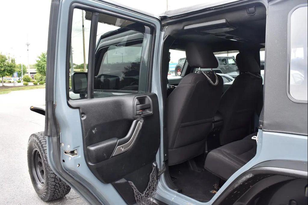used 2015 Jeep Wrangler Unlimited car, priced at $17,997