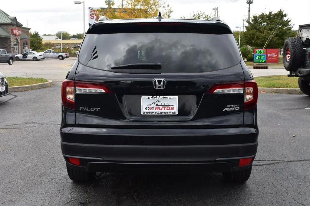 used 2022 Honda Pilot car, priced at $25,246