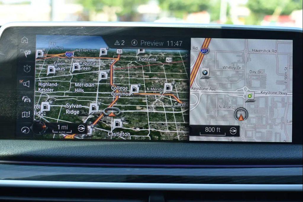 BMW 7 Series view 30