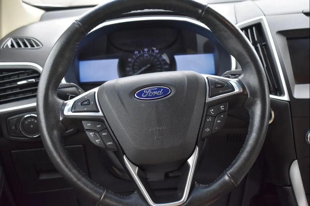used 2015 Ford Edge car, priced at $11,497