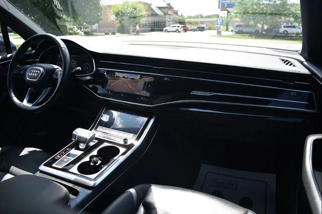 used 2020 Audi Q7 car, priced at $27,997