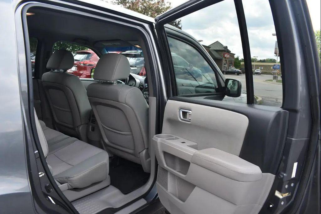 used 2013 Honda Pilot car, priced at $13,997