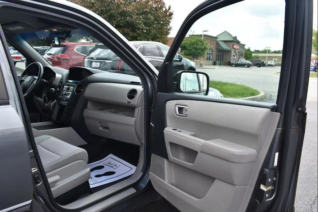 used 2013 Honda Pilot car, priced at $13,997