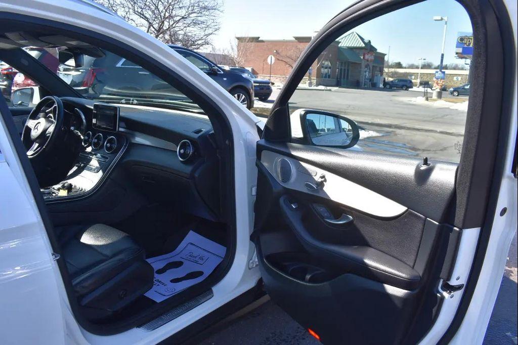 used 2019 Mercedes-Benz GLC 300 car, priced at $19,497