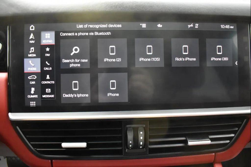Porsche Cayenne view 37