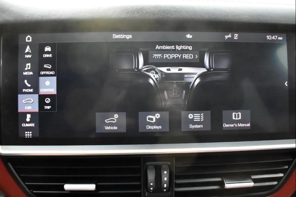Porsche Cayenne view 34