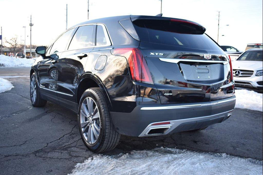 used 2024 Cadillac XT5 car, priced at $38,497