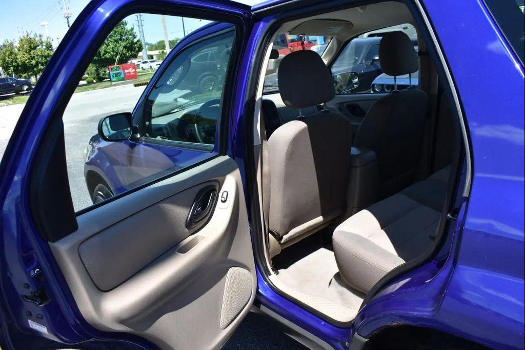used 2005 Ford Escape car, priced at $5,497