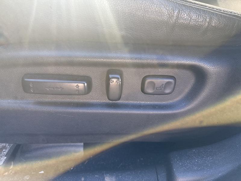 used 2021 Honda Pilot car, priced at $25,395