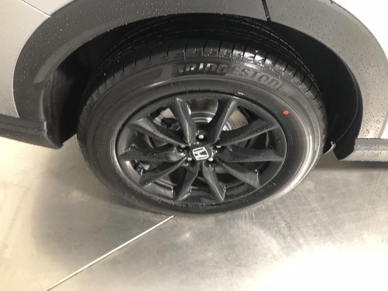 new 2026 Honda CR-V Hybrid car, priced at $38,580