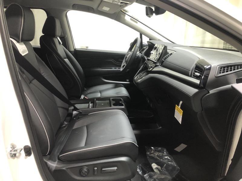 new 2026 Honda Odyssey car, priced at $45,860