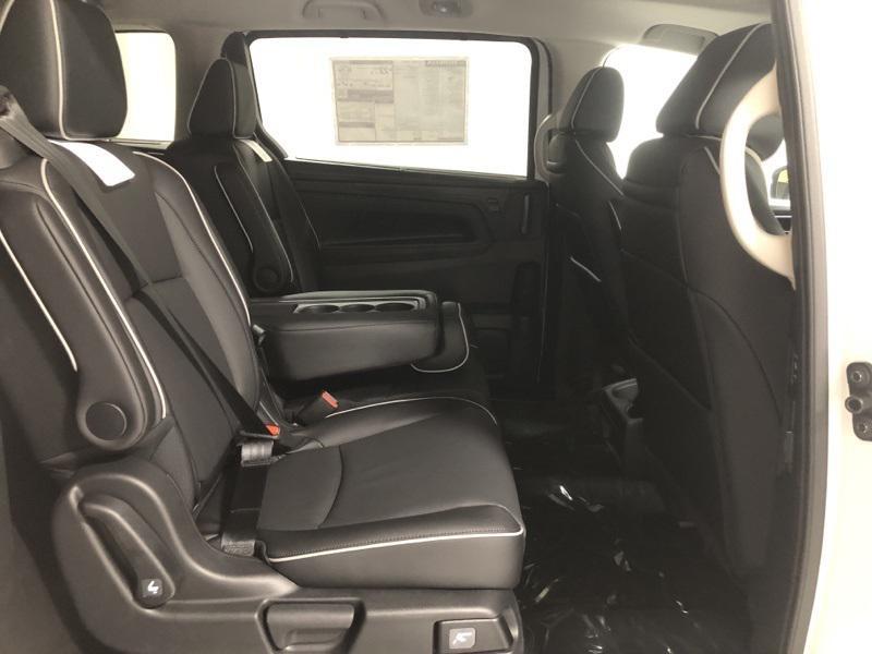 new 2026 Honda Odyssey car, priced at $45,860