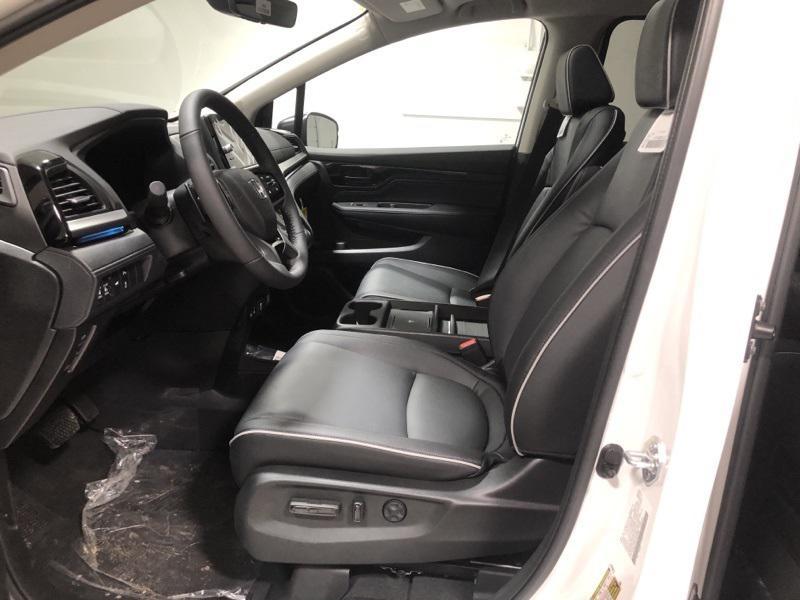new 2026 Honda Odyssey car, priced at $45,860