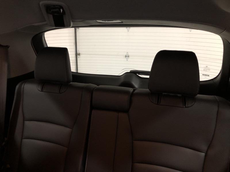 used 2022 Honda Pilot car, priced at $30,996