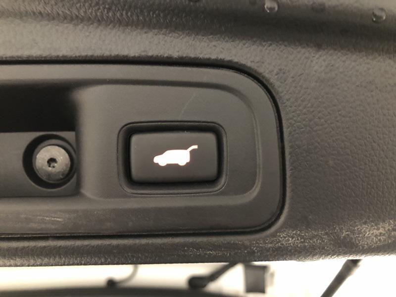 used 2022 Honda Pilot car, priced at $30,996