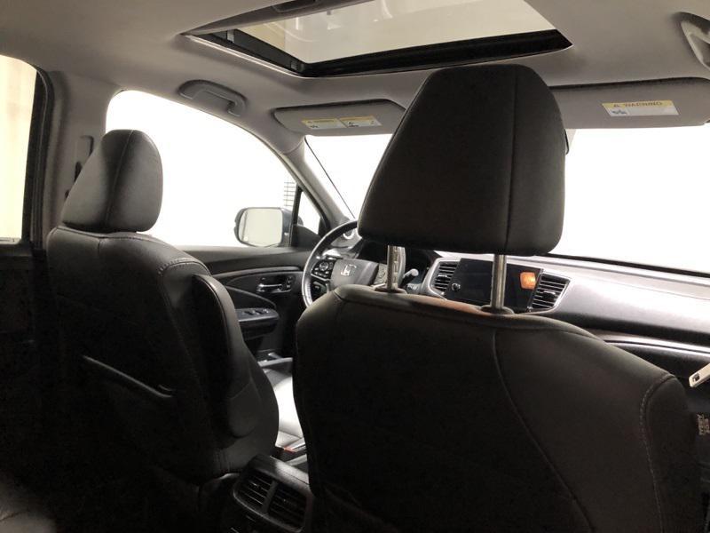 used 2022 Honda Pilot car, priced at $30,996