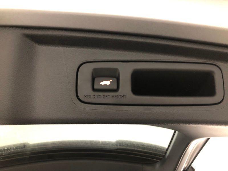 new 2026 Honda CR-V Hybrid car, priced at $40,400