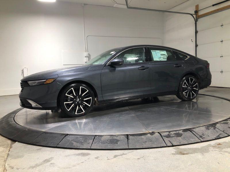 new 2026 Honda Accord Hybrid car, priced at $39,100