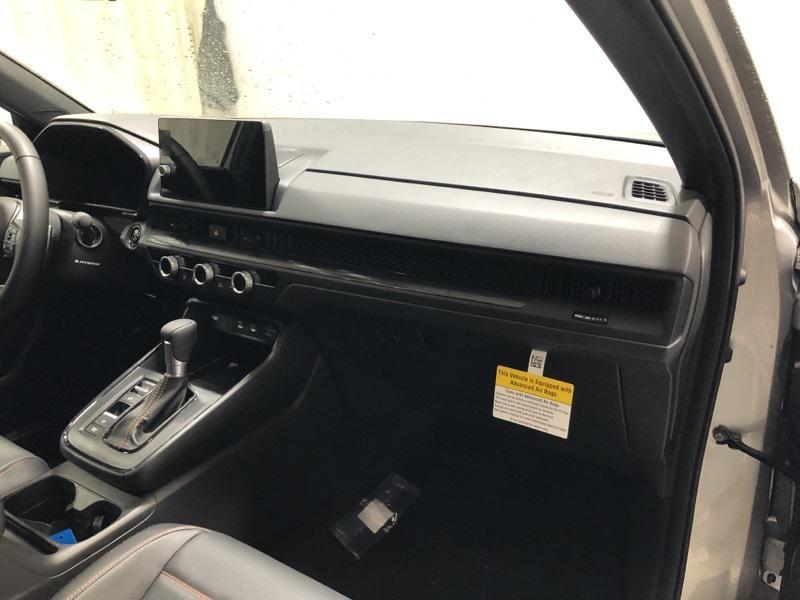 new 2026 Honda CR-V Hybrid car, priced at $41,675