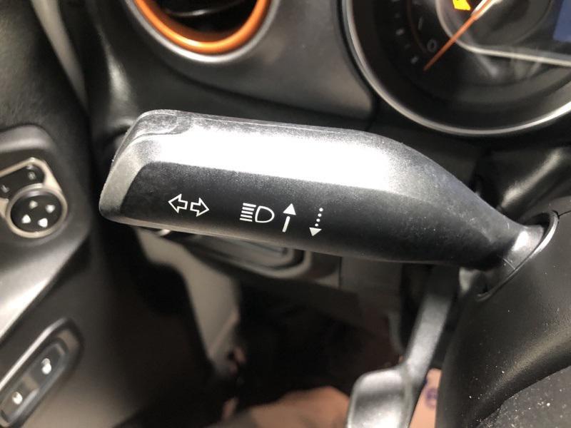 used 2023 Jeep Gladiator car, priced at $34,612