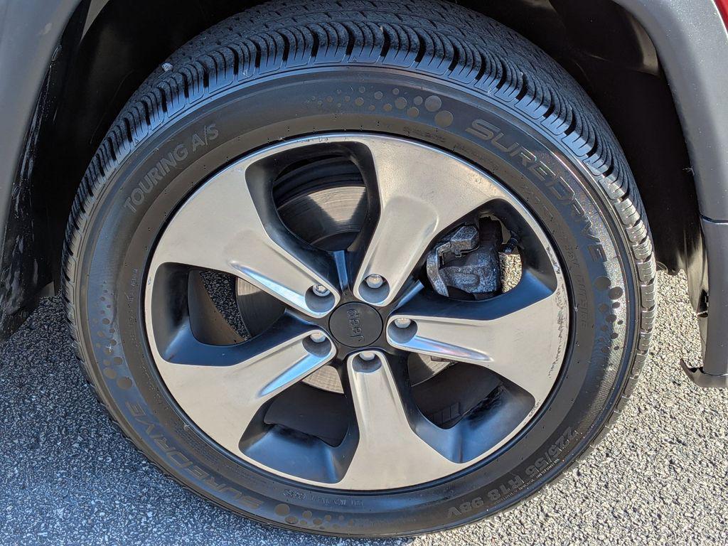 used 2018 Jeep Compass car, priced at $12,995