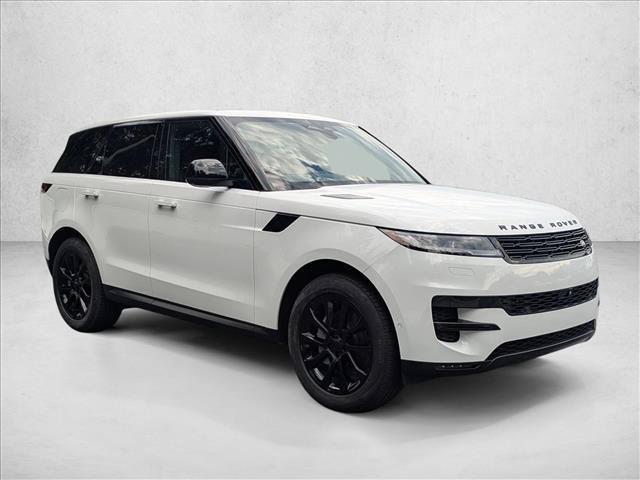Land Rover Range Rover Sport view 3