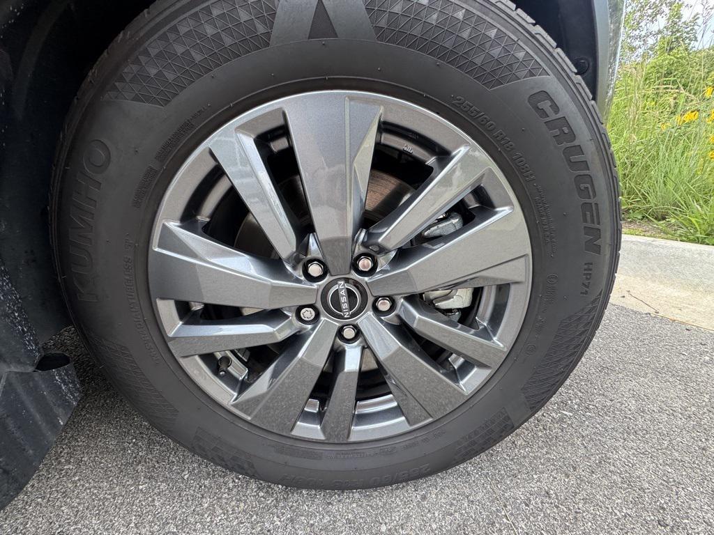 used 2025 Nissan Pathfinder car, priced at $36,148