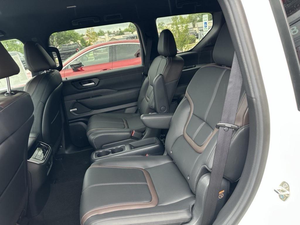 new 2026 Nissan Armada car, priced at $64,897