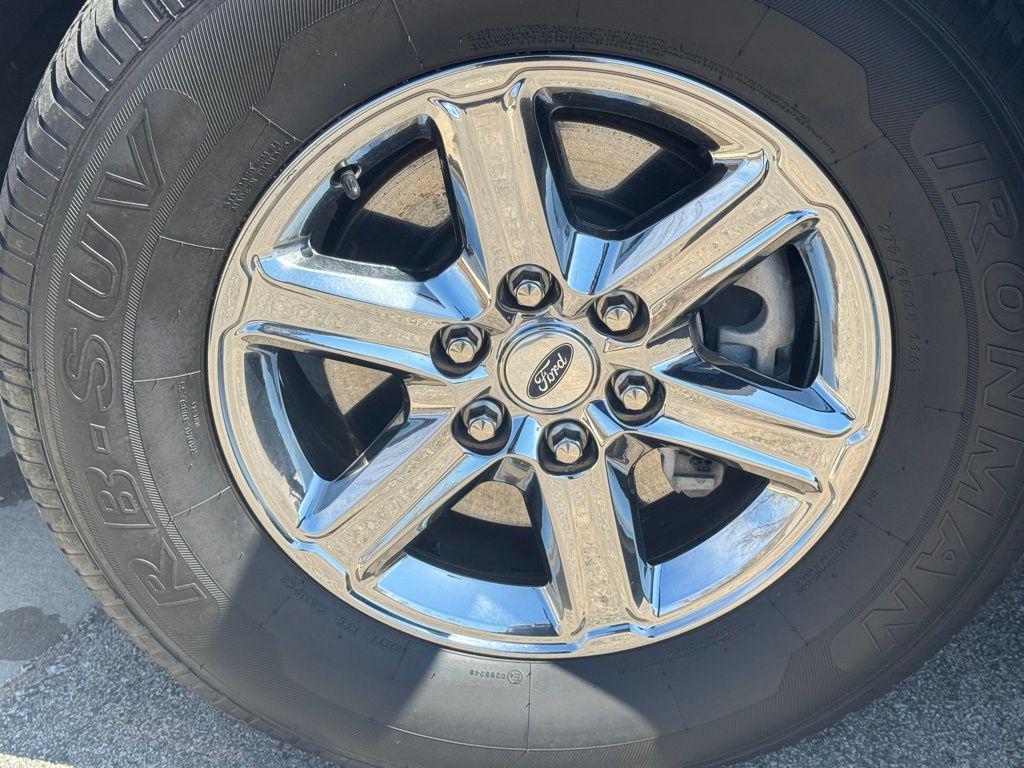 used 2024 Ford F-150 car, priced at $41,275