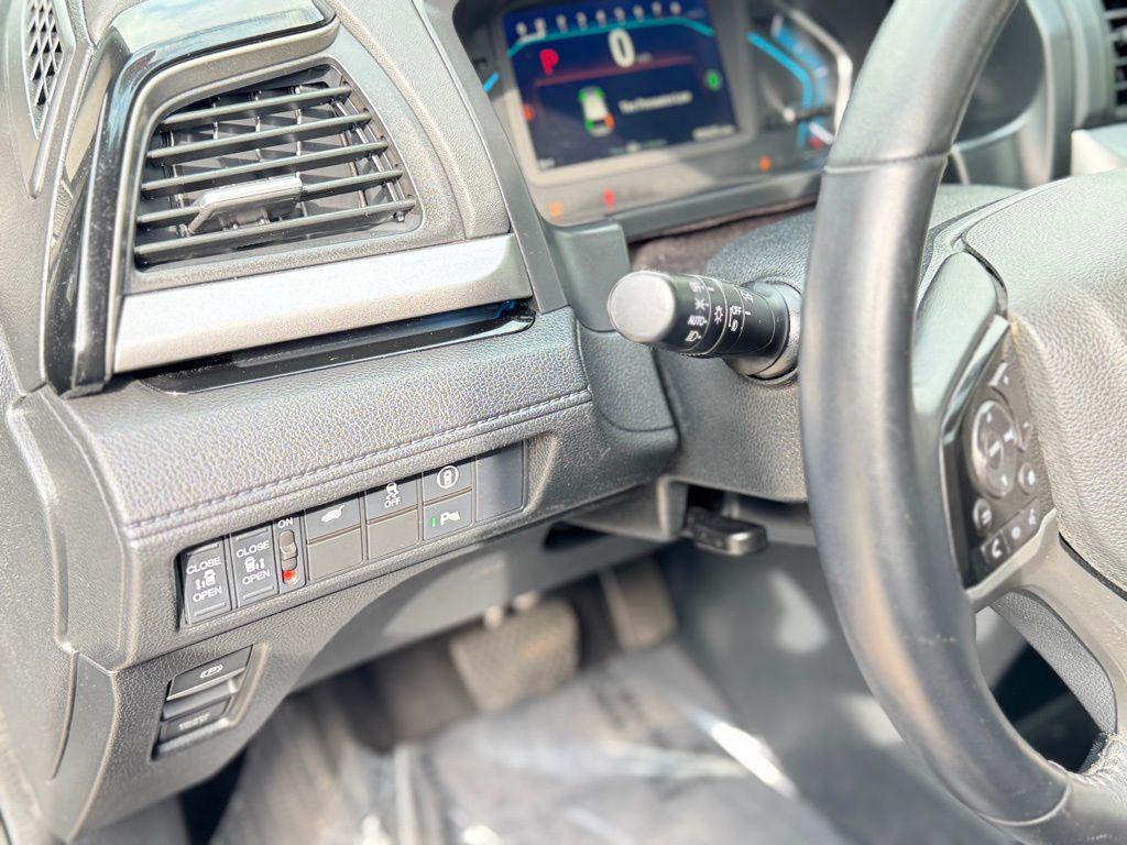 used 2024 Honda Odyssey car, priced at $36,830