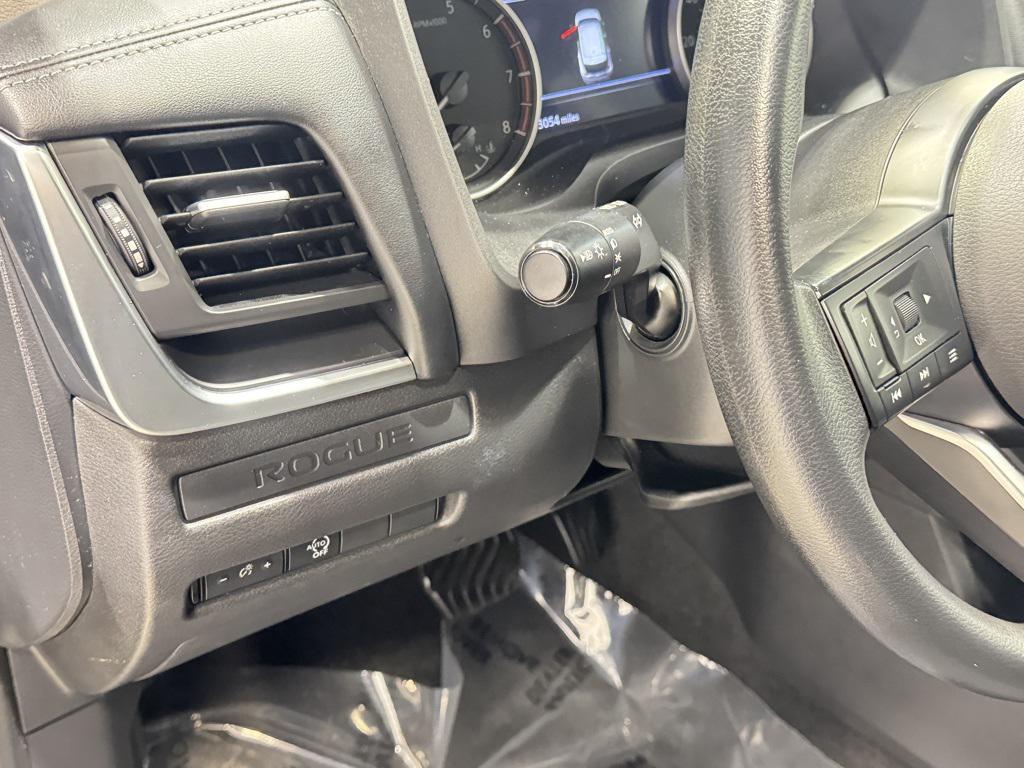 used 2023 Nissan Rogue car, priced at $19,553