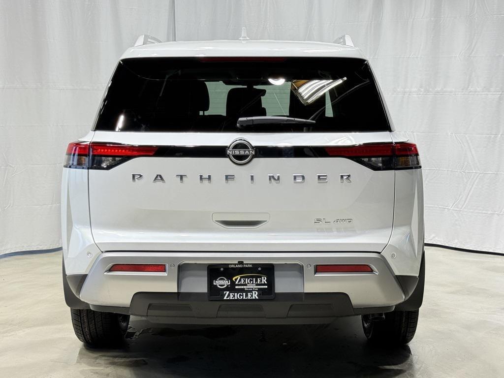 new 2025 Nissan Pathfinder car, priced at $37,097