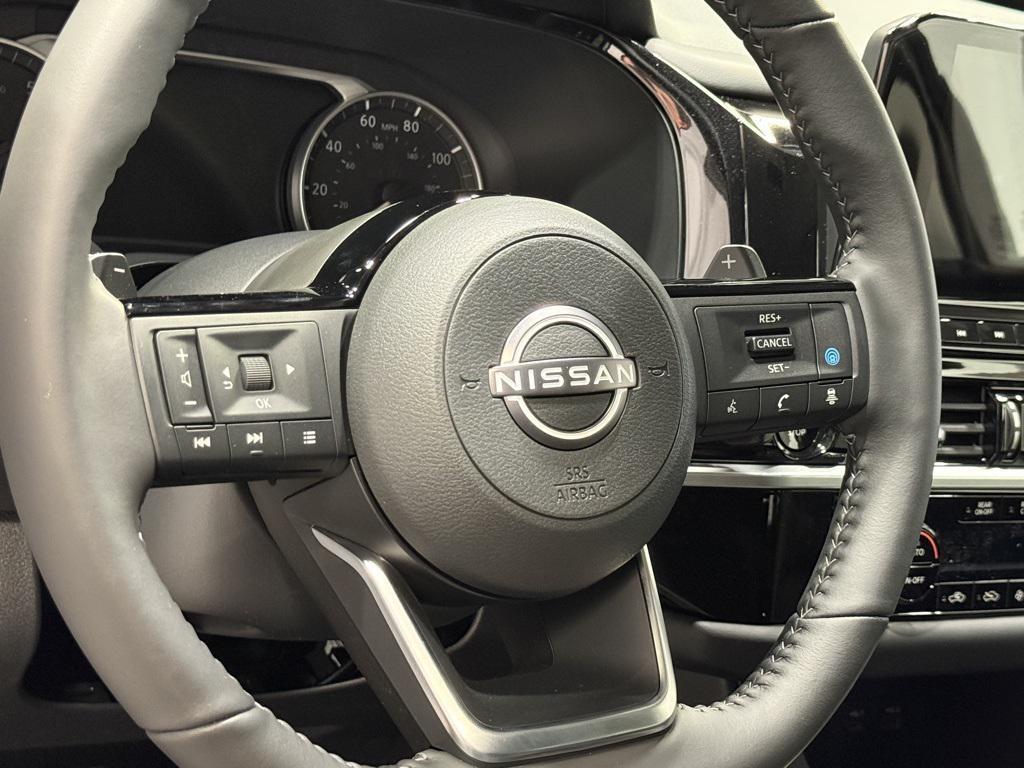 new 2025 Nissan Pathfinder car, priced at $37,097
