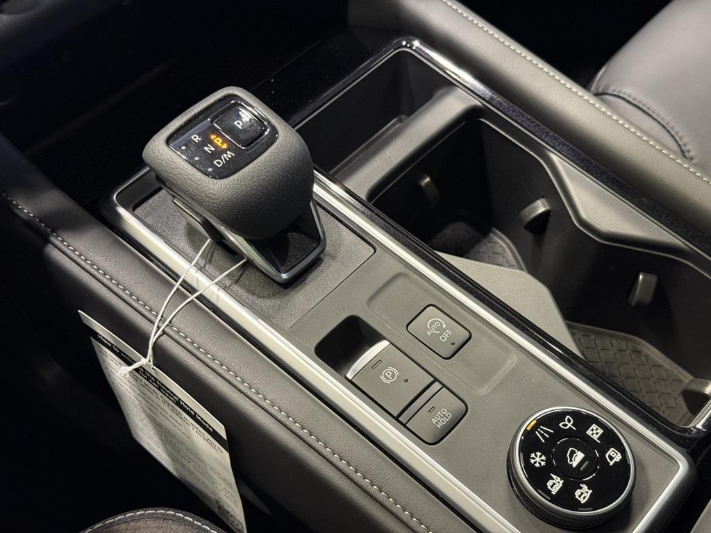 new 2025 Nissan Pathfinder car, priced at $37,097