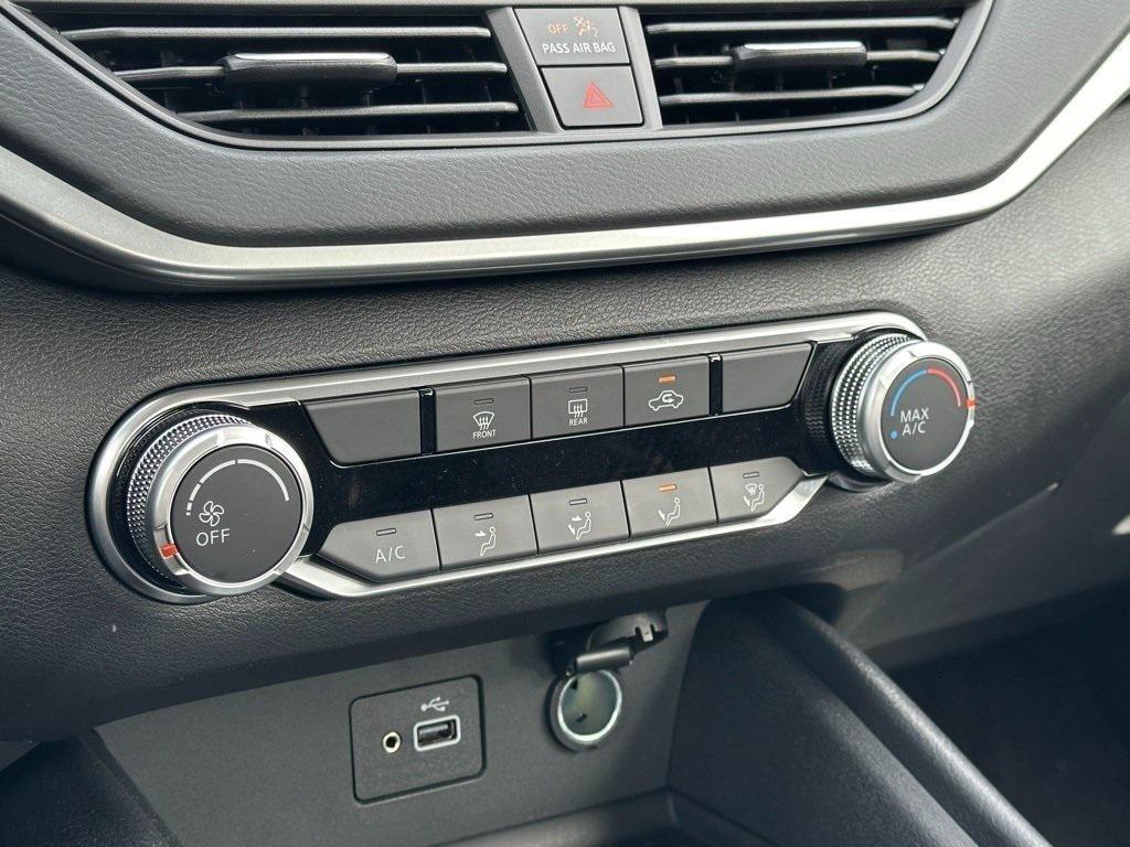 used 2025 Nissan Altima car, priced at $22,316