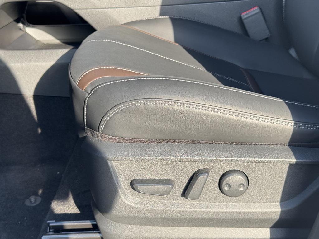 new 2026 Nissan Armada car, priced at $66,197