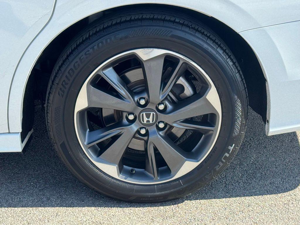 used 2023 Honda Odyssey car, priced at $38,799