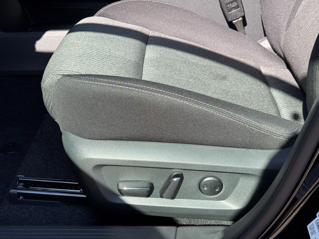 new 2026 Nissan Rogue car, priced at $27,897